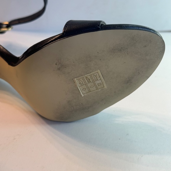 Saks Fifth Avenue black leather open toe heels Sandals size 6 - Picture 5 of 8